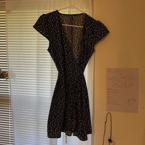 Brandy Melville Robbie Dress